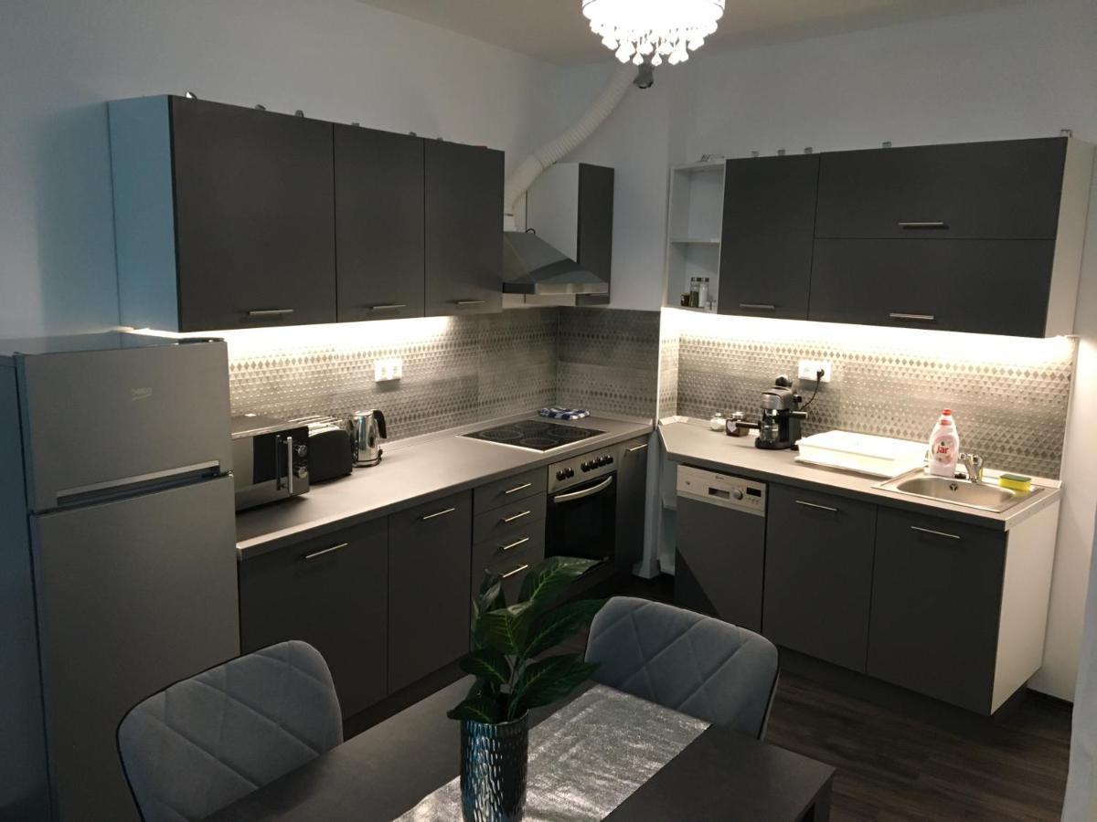Queen Apartman Debrecen Exterior photo