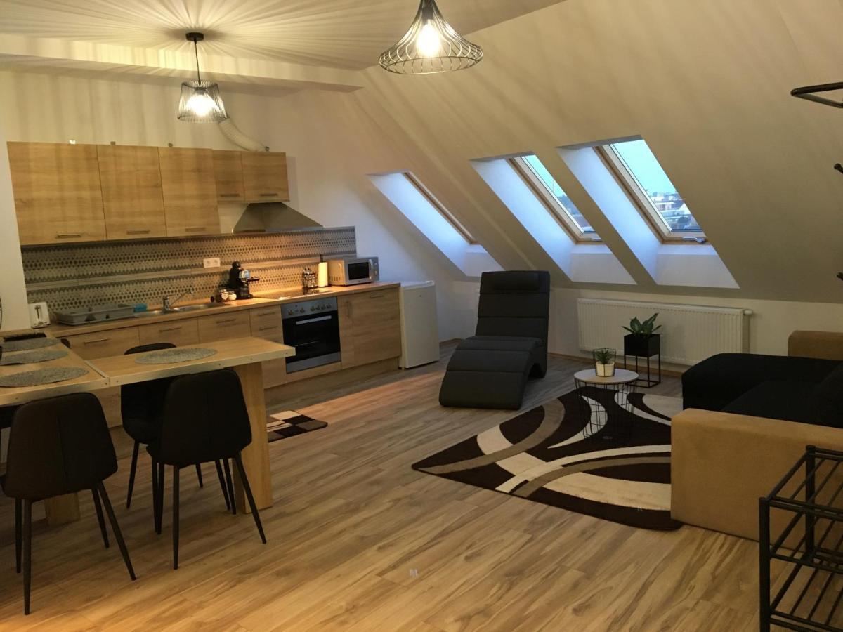 Queen Apartman Debrecen Exterior photo
